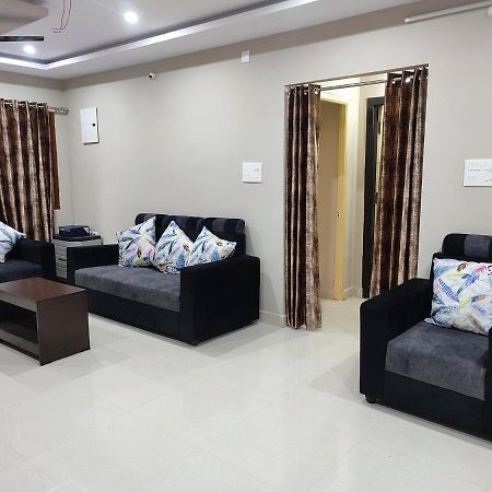 Rahul'S Castle Guest House Visakhapatnam Ngoại thất bức ảnh